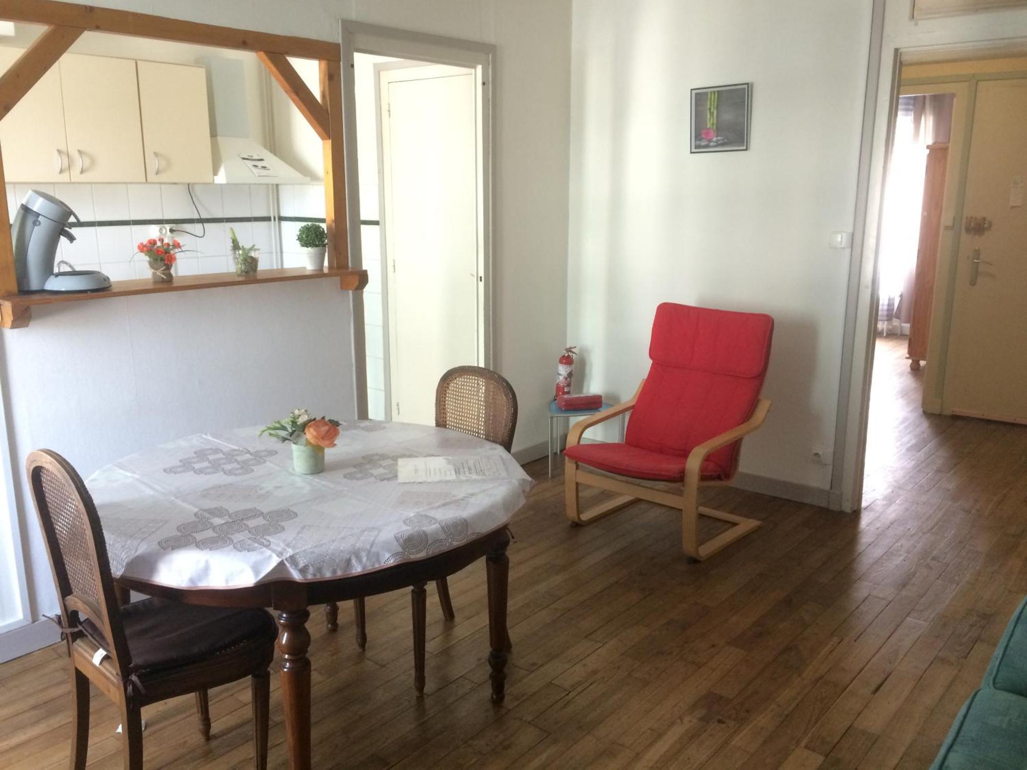 13 Boulvard Solferino T2 Agreable Pour Deux Pers Poitiers Exterior photo